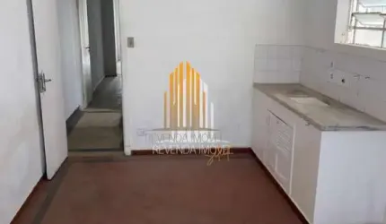 CASA ASSOBRADADA RESIDENCIAL DE 200M²  POSSUI 3 DORMITÓRIOS , 4 BANHEIROS Á VENDA NO JARDIM PAULISTA