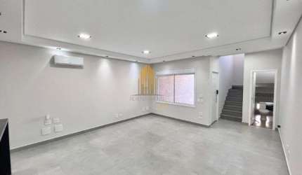 Mirandópolis, Casa Residencial Triplex de 170m² com 3 dormitórios, 1 suíte, 3 vagas.