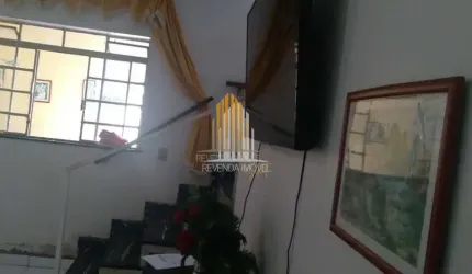 CASA DE VILA COM 2 DORMITORIOS, 1 BANHEIRO, 2 SALA, 2 VAGAS DE GARAGEM, NO CAMPO BELO EM SÃO PAULO.