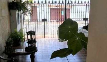 SOBRADO RESIDENCIAL COM 150m² POSSUI  2 DORMITÓRIOS, SENDO (1 SUÍTE) E 1  VAGA  A VENDA NO BROOKLIN.