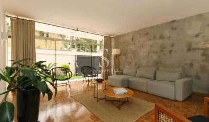 VILA MADALENA - LINDA CASA DE 1.330M² COM 4 QUARTOS, 2 SUÍTES, 3 SALAS, 8 BANHEIRO E 5 VAGAS.