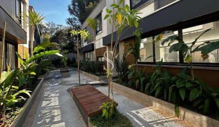 CONDOMÍNIO VENEZIA EM SANTO AMARO - CASA DE 472M² COM 4 DORMITORIOS, 4 SUITES E 4 VAGAS