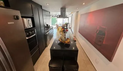JARDIM AEROPORTO, CASA SOBRADO RESIDENCIAL DE 192M² COM 3 DORMITORIOS, 1 SUITE E 2 VAGAS DE GARAGEM