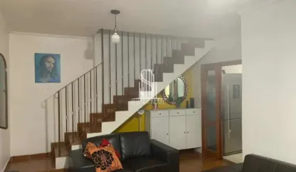 Morumbi - Casa Sobrado de 160m² com 3 dormitórios e 2 vagas de garagem.
