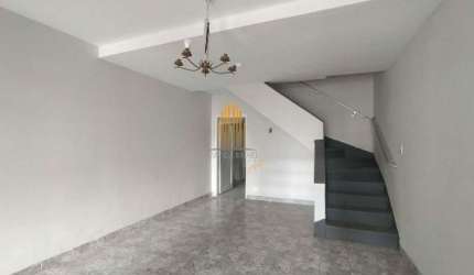 SOBRADO RESIDENCIAL DE 125M²  POSSUINDO 4 DORMITÓRIOS , 3 BANHEIROS E 1  VAGA Á VENDA EM SANTO AMARO