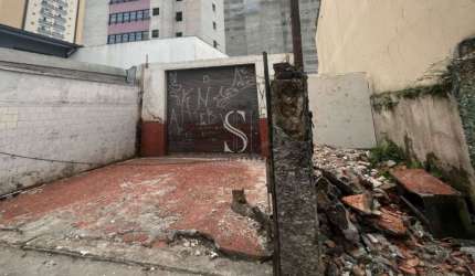 INDIANÓPOLIS, TERRENO DE 130M² Á VENDA!