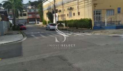 Sacomã - São Paulo, Galpão comercial de 700m² com 6 salas, 3 vagas.