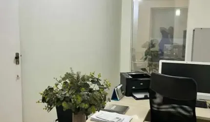 Jabaquara, Prédio Comercial de 600m² com 4 vagas.