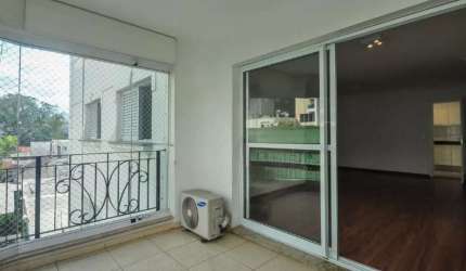Condomínio Villa Veneto - Morumbi - Apartamento de 107m² com 3 dormitórios, 1 suite e 2 vagas.