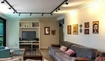 PARC PROMENADE, APARTAMENTO COM 4 QUARTOS, SENDO 1 SUÍTE EM 149M2 E 2 VAGAS EM MOEMA PÁSSAROS