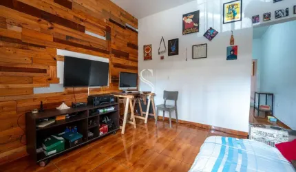Pompéia, Casa de Vila de 160m² com 3 dormitórios, 1 suíte, 2 vagas.