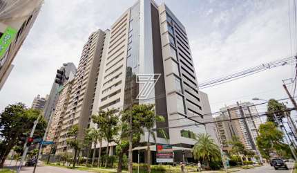 Flat com 1 quarto à venda na Avenida Silva Jardim, 2424, Água Verde, Curitiba, 36 m2 por R$ 648.000
