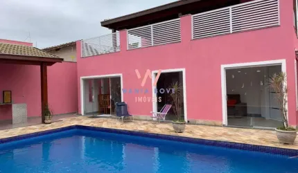 Sobrado à venda, 5 quartos, 3 suítes, 7 vagas, Jardim Britânia - Caraguatatuba/SP