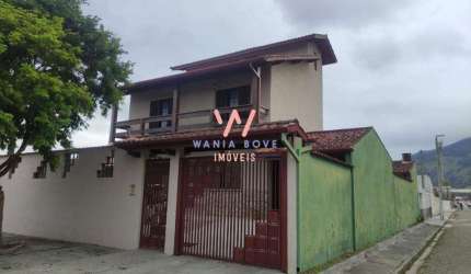 Sobrado com Edícula, a 700m da Praia, 4 dormitórios à venda, 269m² por R$ 1.100.000 - Indaiá- Caraguatatuba/SP