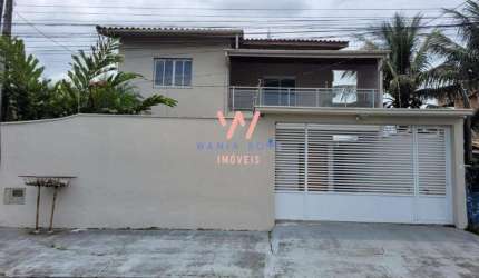 Sobrado a 50m da Praia, com 4 suítes à venda, 300m² por R$ 1.350.000 - Jardim Britania - Caraguatatuba/SP