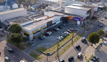 Ponto comercial para alugar na Rua Brigadeiro Franco, 3746, Rebouças, Curitiba, 102 m2 por R$ 8.000
