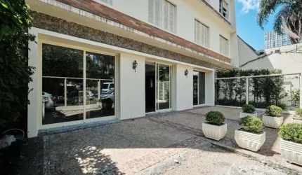 Ponto comercial para alugar na Avenida Munhoz da Rocha, 596, Cabral, Curitiba, 157 m2 por R$ 10.000