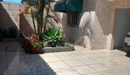 Casa à venda, 183 m² por R$ 670.000,00 - Jardim dos Ipês - Suzano/SP