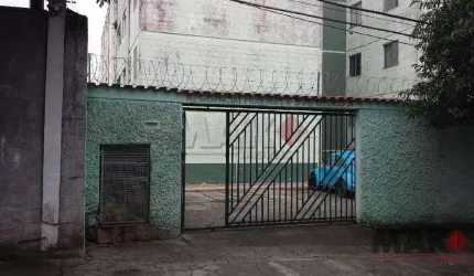 Apartamento com 2 dormitórios à venda, 71 m² por R$ 180.000,00 - Vila Figueira - Suzano/SP
