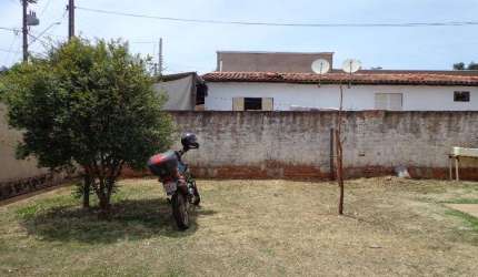 Casa no Bairro CENTRO na cidade de  Borebi;