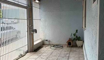 Casa no Bairro CENTRO na cidade de  Agudos;