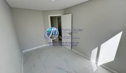 EXCELENTE OPORTUNIDADE NO CORAÇÃO DE BALNEÁRIO CAMBORIÚ   com  3 dormitórios