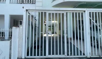 Casa com 2 dormitórios à venda, 107 m² por R$ 299.900,00 - Bento Ribeiro - Rio de Janeiro/RJ