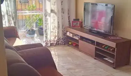 Apartamento com 2 dormitórios à venda, 54 m² por R$ 175.000,00 - Vila Valqueire - Rio de Janeiro/RJ