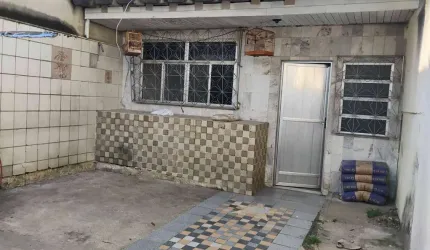 Casa com 2 dormitórios à venda, 55 m² por R$ 230.000,00 - Vila Valqueire - Rio de Janeiro/RJ