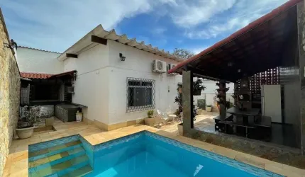 Casa à venda, 380 m² por R$ 950.000,00 - Taquara - Rio de Janeiro/RJ