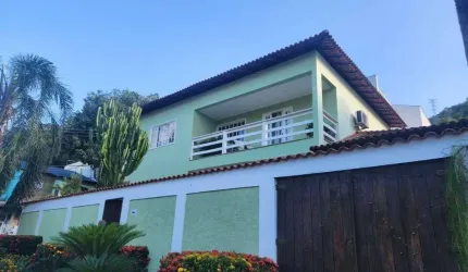 Casa à venda, 313 m² por R$ 1.350.000,00 - Vila Valqueire - Rio de Janeiro/RJ