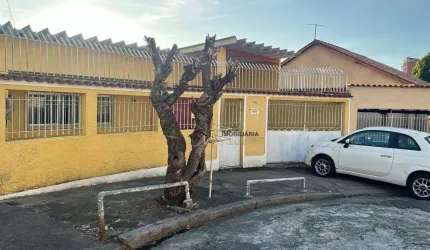 Casa com 4 dormitórios à venda, 289 m² por R$ 780.000,00 - Vila Valqueire - Rio de Janeiro/RJ