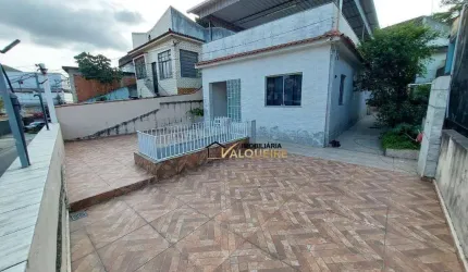 Casa com 3 dormitórios à venda, 238 m² por R$ 450.000,00 - Vila Valqueire - Rio de Janeiro/RJ