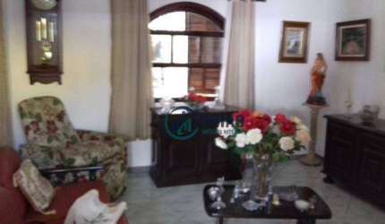 Casa com 2 quartos à venda, 360 m² por R$ 800.000 - Itaipu - Niterói/RJ