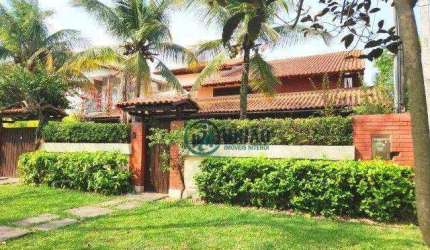 Casa com 3 quartos à venda, 450 m² por R$ 2.950.000 - Camboinhas - Niterói/RJ