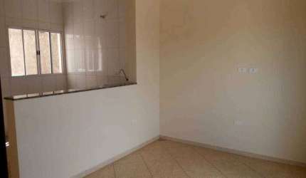Oportunidade! Apto 63 m²/ Varanda/ 2 Dorm/ Suíte/ Ac. Av. Santa Cruz/ Só 187 Mil