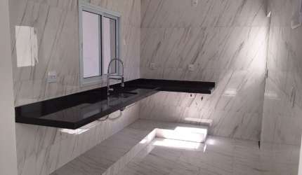 Casa térrea em cond. com 3 Dorm./ Suíte/ Área Gourmet/ Ac. Av. Ipanema