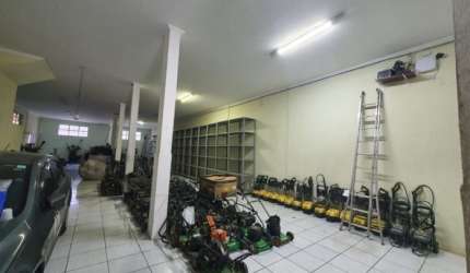 Salão comercial à venda no Jd. Simus/ 314 m²/ Edícula Independente/ Só 890 mil