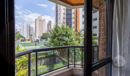 Apartamento a venda com 4 Dormitórios em Indianópolis