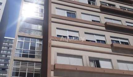 Apto a venda com 190m2 na rua São Carlos do Pinhal