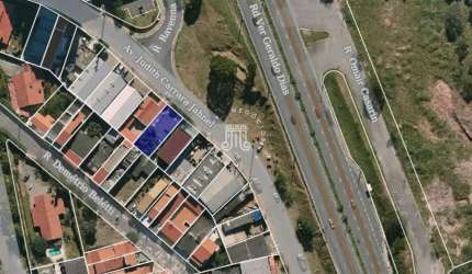 CASA COM 03 DORMITÓRIOS DE USO MISTO À VENDA NA VILA MARLENE - JUNDIAÍ/SP