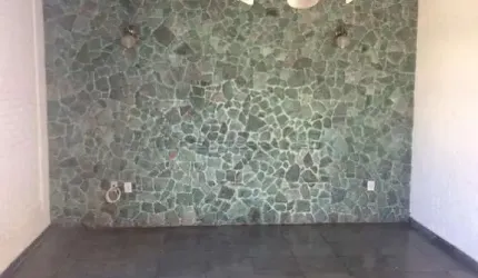 CASA DE USO COMERCIAL PARA VENDA/ LOCAÇÃO LOCALIZADA NO BAIRRO VILA LIBERDADE NA CIDADE DE JUNDIAÍ - SP.