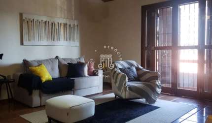 CASA COM 3 DORMITÓRIOS NO ANHANGABAÚ EM JUNDIAI