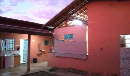 Casa ampla, arejada, no Bairro Bonfim em Taubaté SP