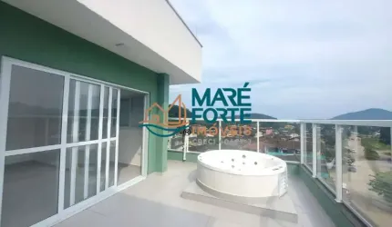 Cobertura com jacuzzi e com vista mar.