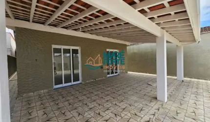 Casa com uma excelente localização para Moradia e fins comercial no Centro de Ubatuba SP