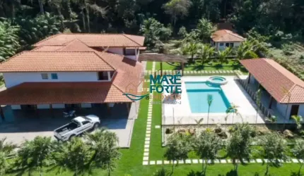 Casa maravilhosa com infraestrutura completa em Ubatuba SP