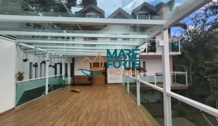 Linda casa em Campos do Jordão! Estuda permuta por casa em Ubatuba