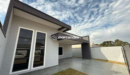 Casa com 3 quartos à venda na Rua das Manduiranas, 495, Eucaliptos, Fazenda Rio Grande por R$ 670.000