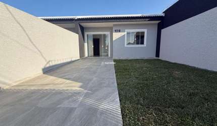 Casa com 3 quartos à venda na Benin, 478, Nações, Fazenda Rio Grande por R$ 470.000